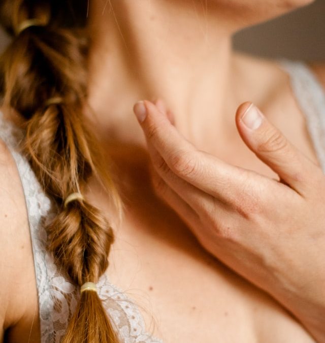 Supporting Thyroid Function with Essential Oils
